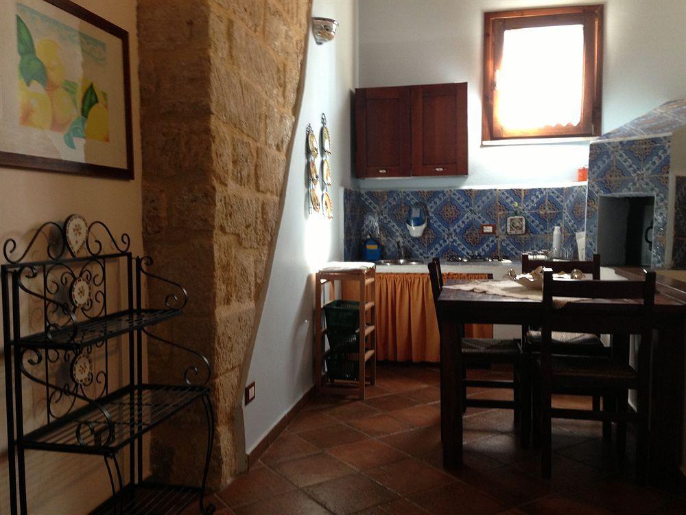 B&B Cinisi Vacanze Exterior photo